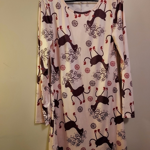 For G&PL Reindeer dress med - Picture 2 of 9